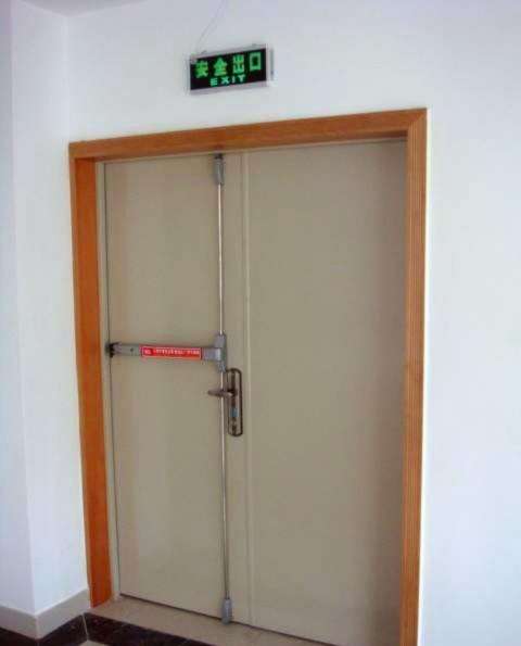 常開(kāi)式防火門(mén)應(yīng)該怎么使用 常開(kāi)式防火門(mén)應(yīng)該怎么使用